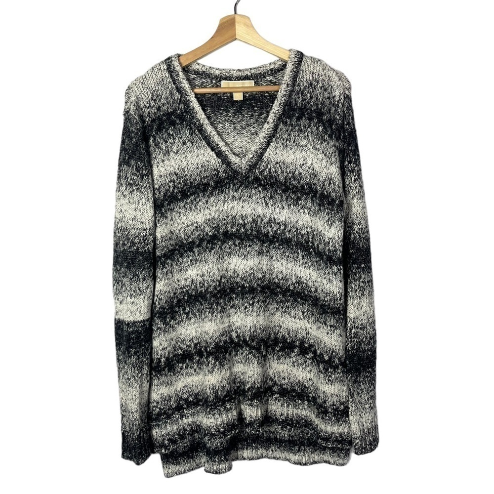 MICHAEL Michael‎ Kors Black & White Stripe V-Neck Knit Pullover Sweater L